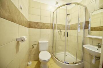 Фото номера Двухместный номер с 1 кроватью Отель Pirat Hotel &amp; SPA г. Ольштын 4